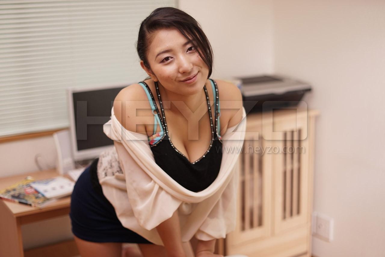 Yuri Honma Sexy Home Tutor with Huge Tits -Part1- - HEYZO